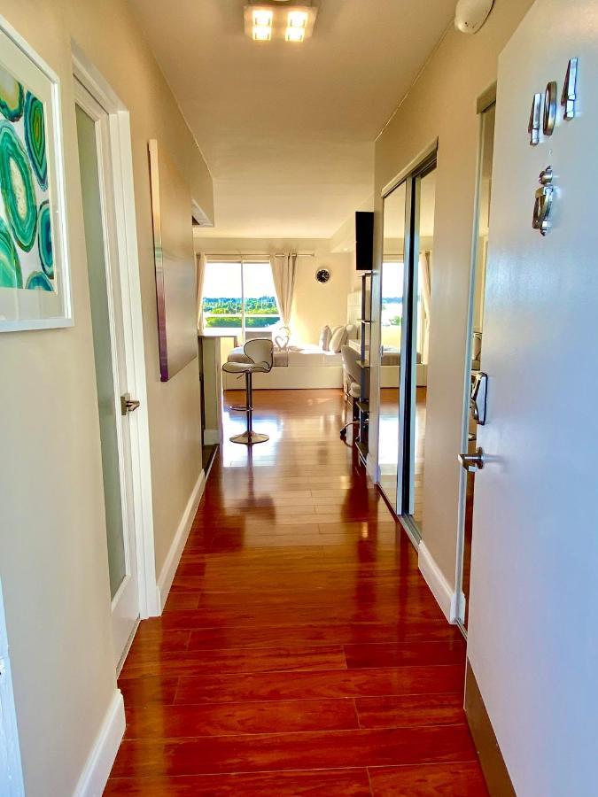 Modern Waterfront Apartment With Miami Skyline View, Free Parking 5 Mins Drive To Miami Beach Exteriör bild