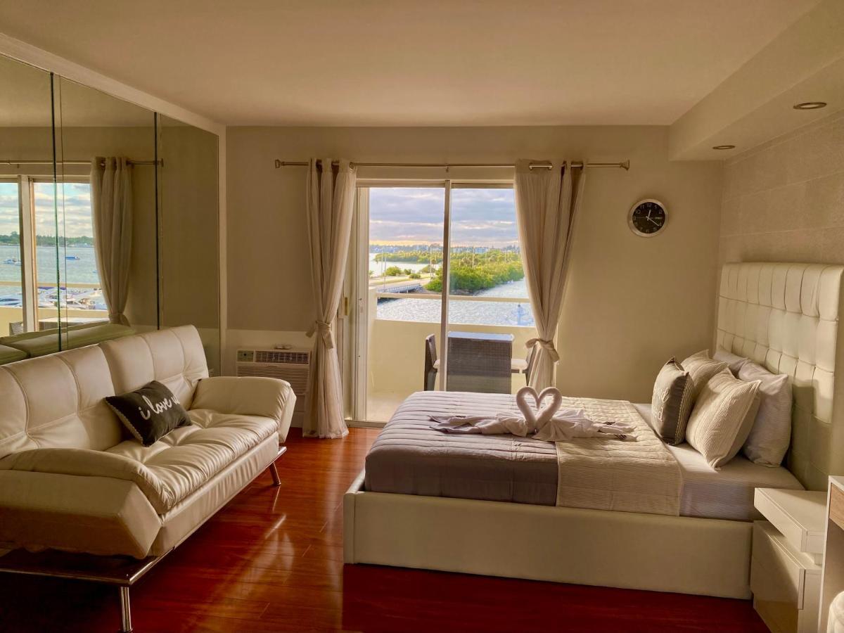 Modern Waterfront Apartment With Miami Skyline View, Free Parking 5 Mins Drive To Miami Beach Exteriör bild