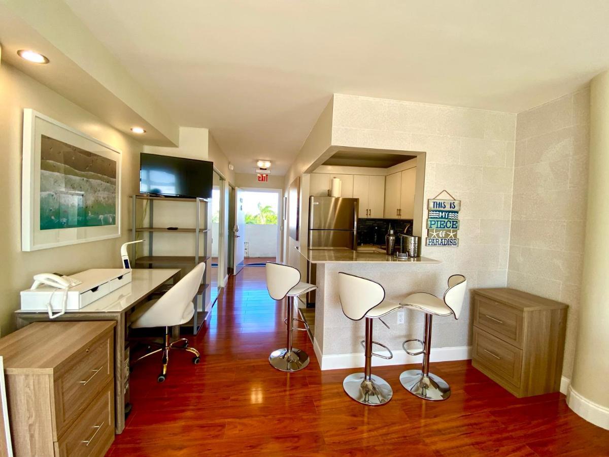 Modern Waterfront Apartment With Miami Skyline View, Free Parking 5 Mins Drive To Miami Beach Exteriör bild