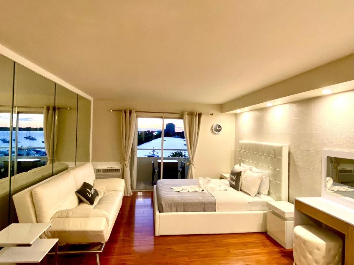 Modern Waterfront Apartment With Miami Skyline View, Free Parking 5 Mins Drive To Miami Beach Exteriör bild