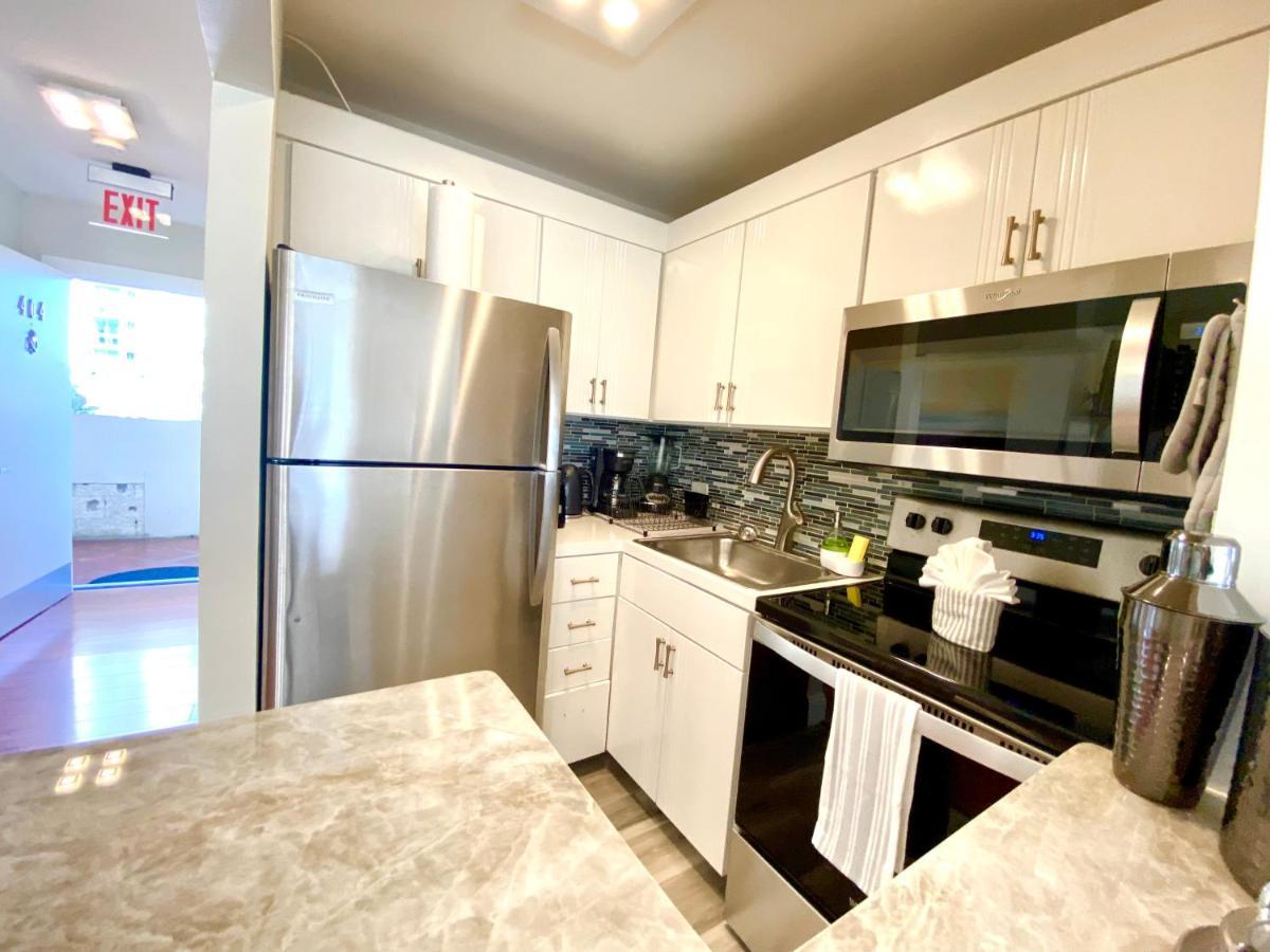 Modern Waterfront Apartment With Miami Skyline View, Free Parking 5 Mins Drive To Miami Beach Exteriör bild