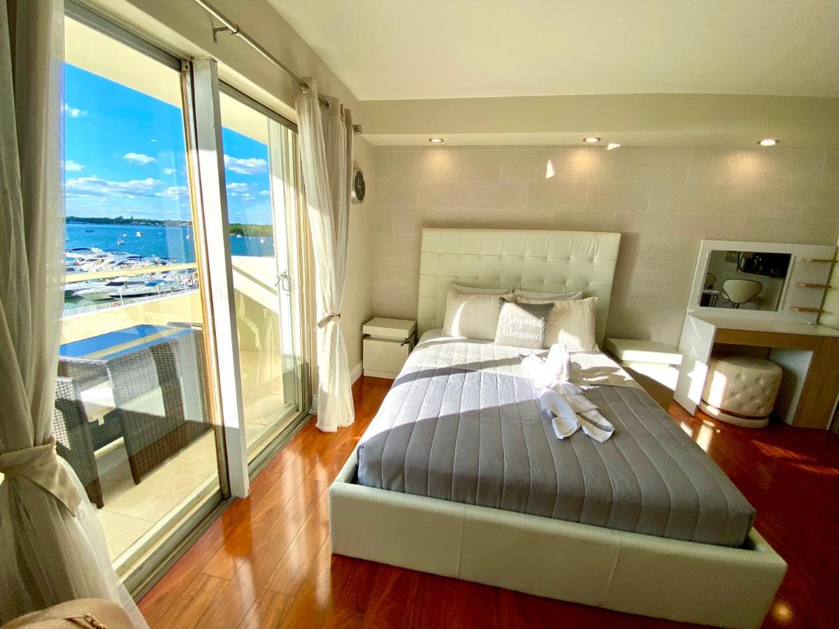 Modern Waterfront Apartment With Miami Skyline View, Free Parking 5 Mins Drive To Miami Beach Exteriör bild